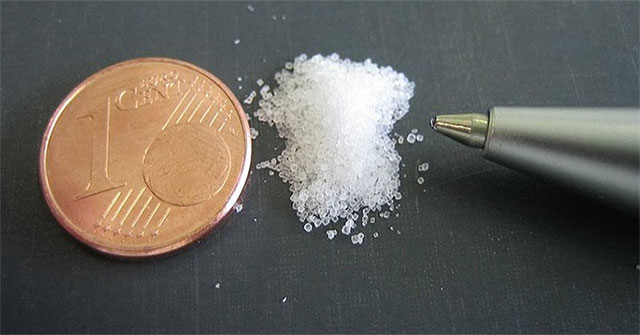 Khám Phá Kali Xyanua: Chất Độc Nguy Hiểm Trong Lịch Sử