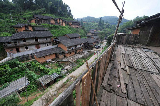 Khung cảnh ngôi làng Đinh Ốc Lĩnh.
