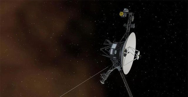 Khám Phá Ánh Sáng Giữa Không Gian: Tuyệt Tác Tàu Voyager 1
