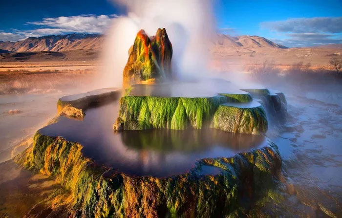 fly_geyser Fly Geyser