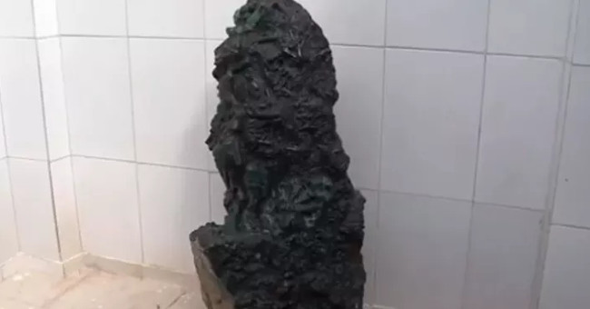 Khối ngọc bích 363 kg ở Brazil: phát hiện, giá trị và hành trình pháp lý