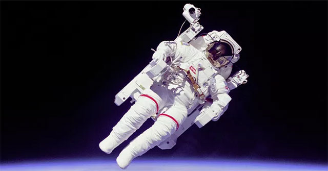 Tuyển phi hành gia NASA: tiêu chuẩn, quá trình tuyển chọn và mức cạnh tranh